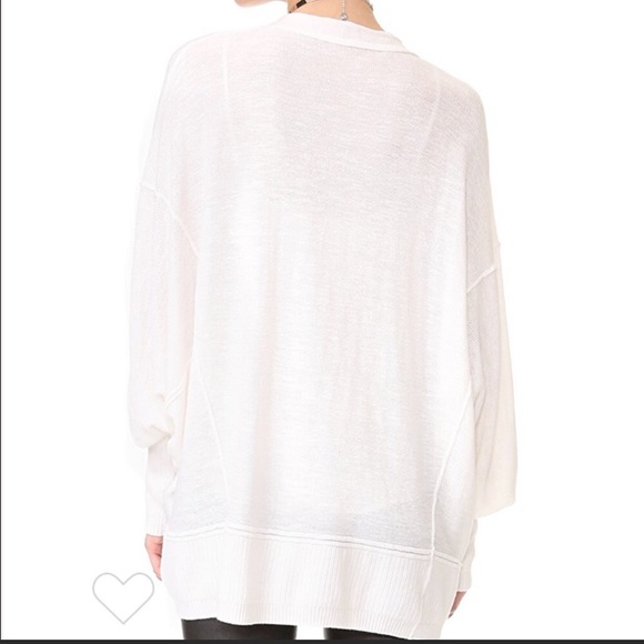 $128 FREE PEOPLE White DAYS LIKE THIS Oversized Cardigan Shrug Batwing Sweater M - Picture 13 of 15